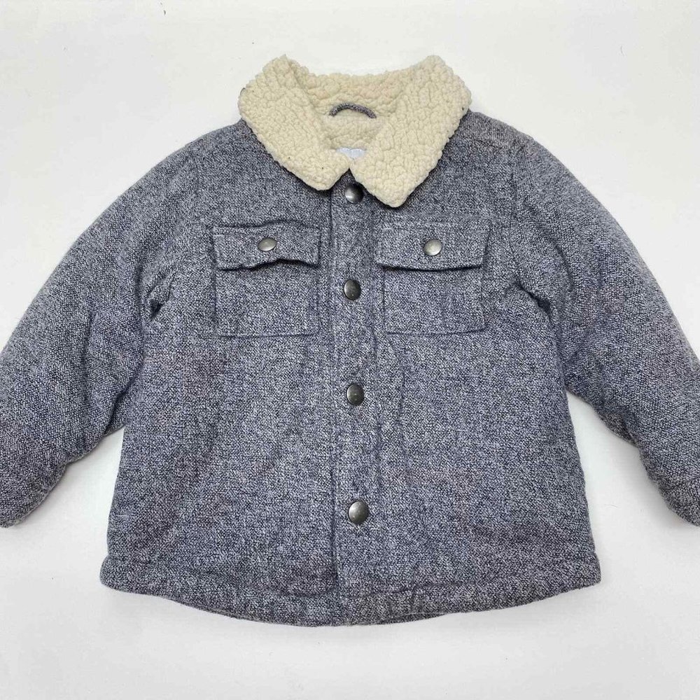 Reserved  Old Navy Sherpa  Jacket Size 4t
